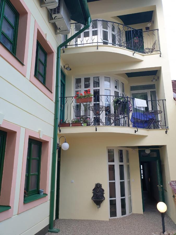 Hrnciarska Apartments Кошице Экстерьер фото