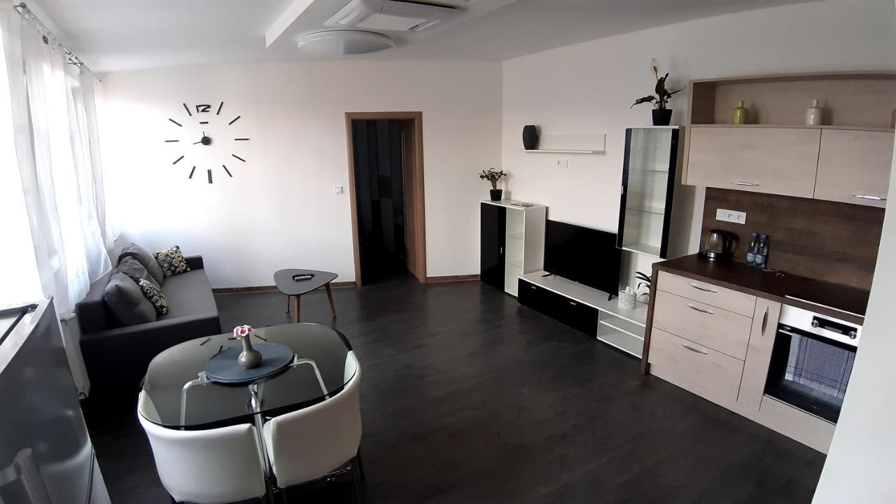 Hrnciarska Apartments Кошице Экстерьер фото